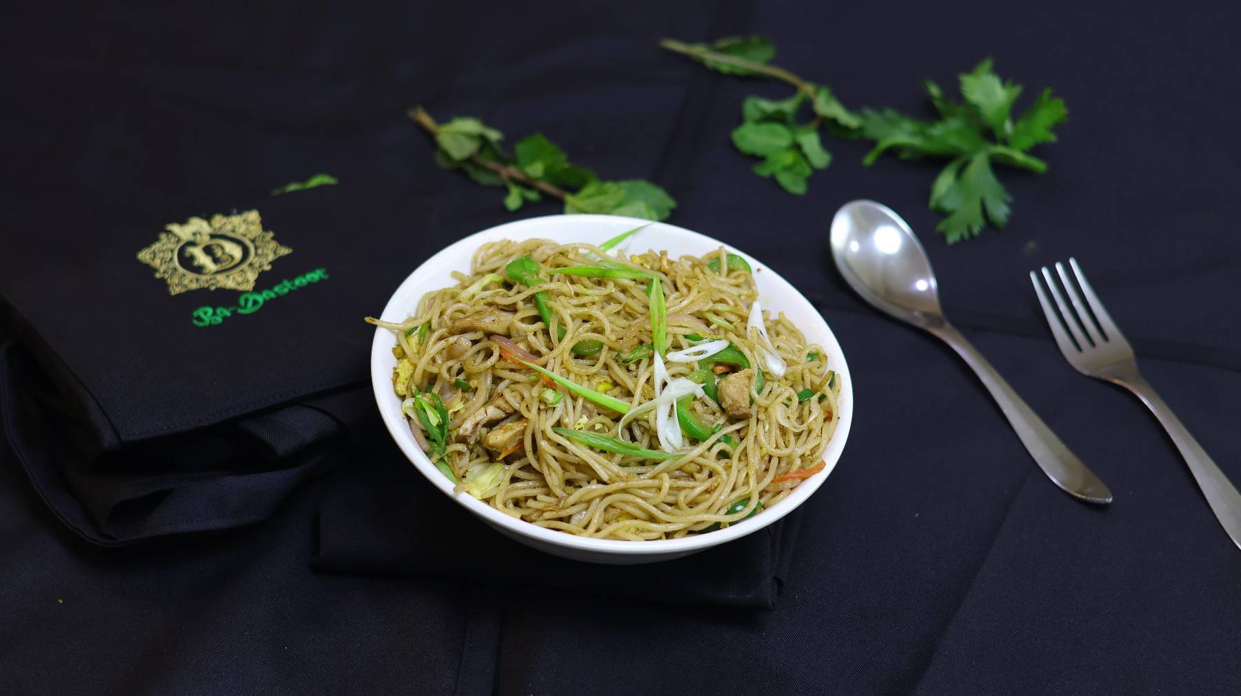 Veg Hakka Noodles